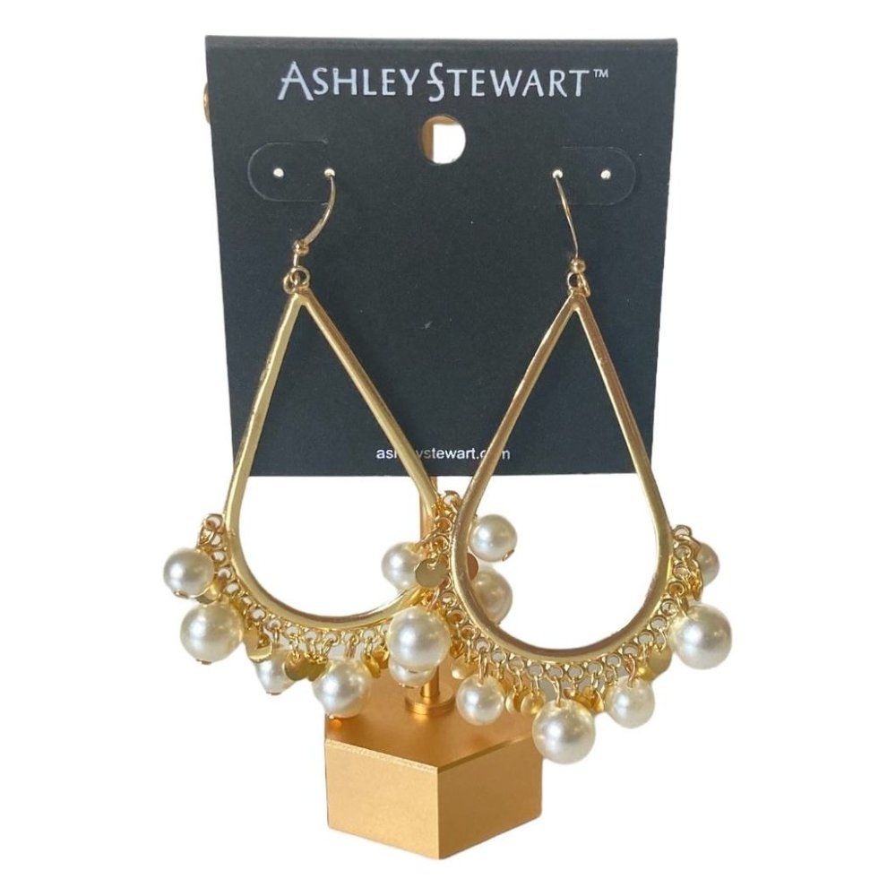 Ashley Stewart Gold Tone & Faux Pearls chandelier earrings